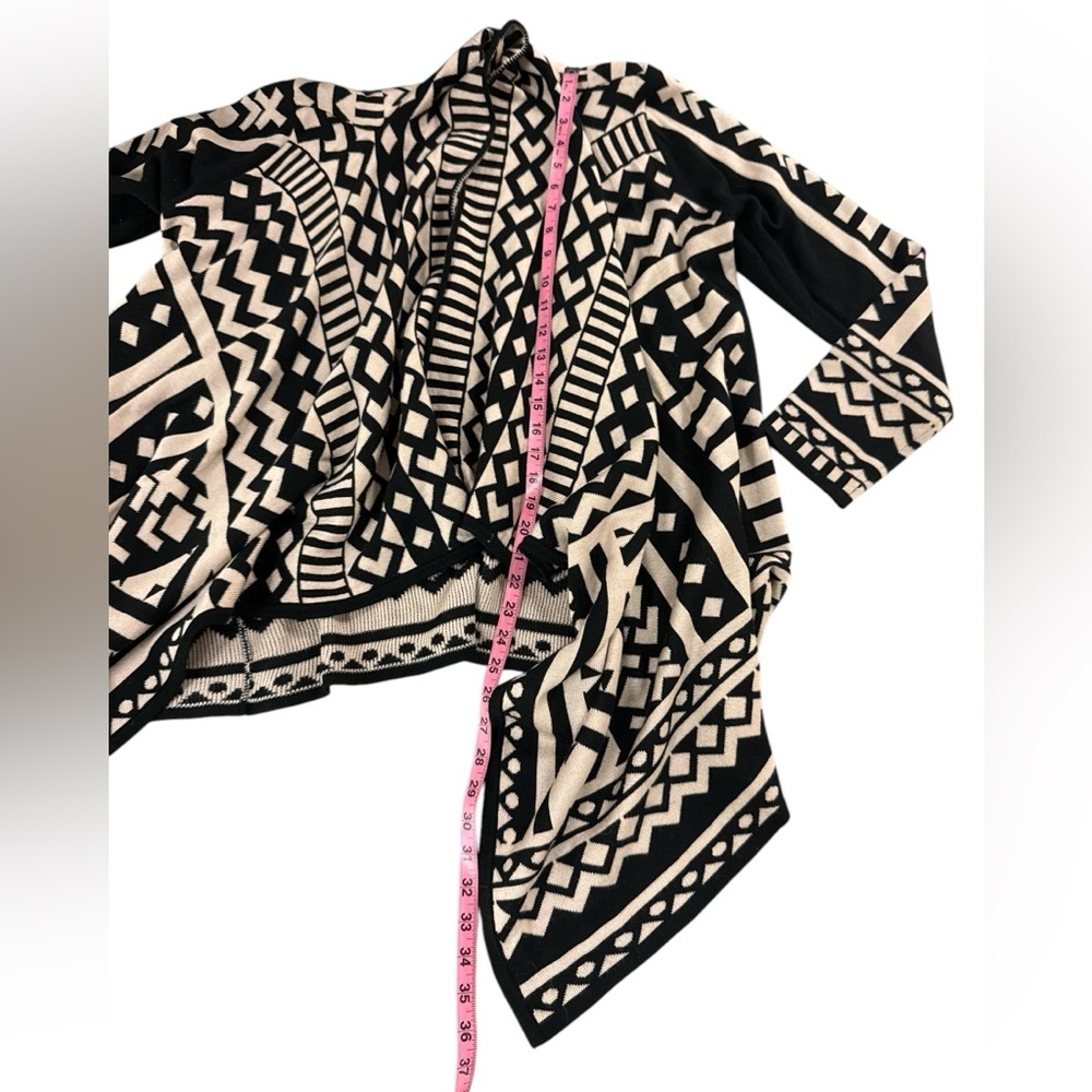 Charlie Paige Cardigan Aztec - Picture 12 of 12